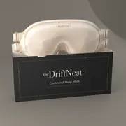 Drift Nest mask sliding from presentation box